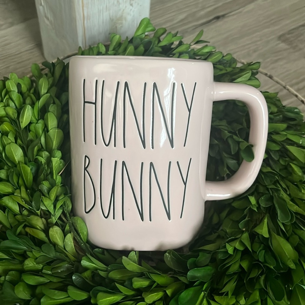 Rae Dunn Easter mug